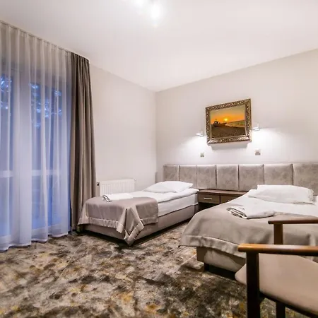 Jantar Wellness & Отель 3*