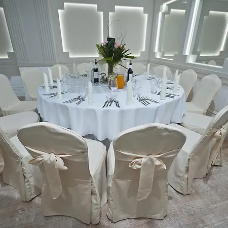 Jantar Wellness & 3*