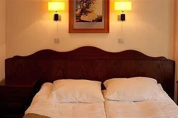 Jantar Wellness & 3*