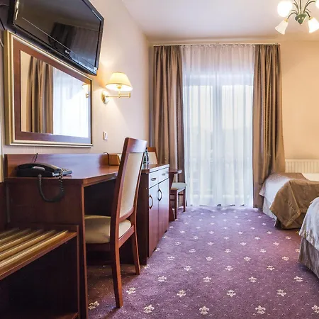 Hotel Jantar Wellness & 3*