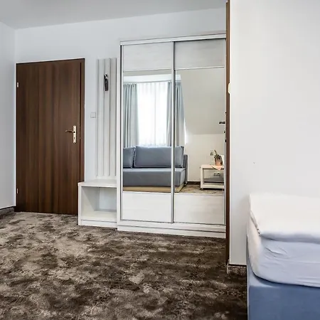 Jantar Wellness & 3* Устка