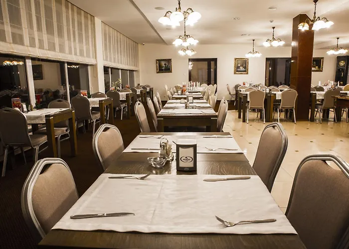 Jantar Wellness & Hotel 3*